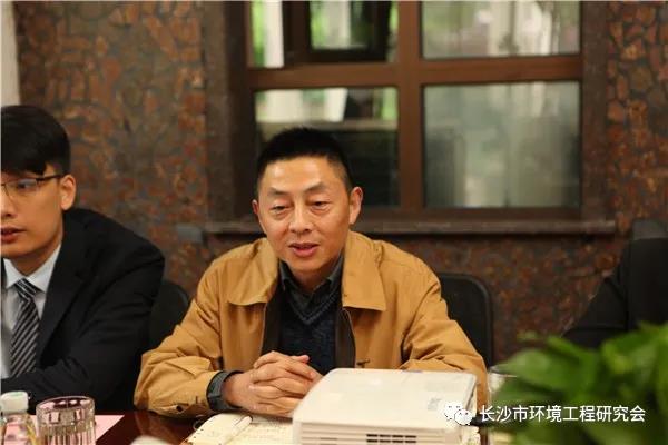 湖南保安服務(wù),墻外高空清洗服務(wù),湖南保利天創(chuàng)物業(yè)發(fā)展有限公司