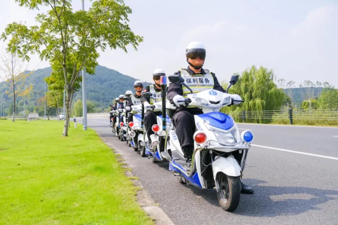 湖南保安服務,墻外高空清洗服務,湖南保利天創物業發展有限公司