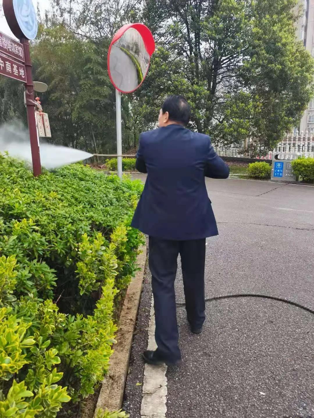 湖南保安服務,墻外高空清洗服務,湖南保利天創物業發展有限公司