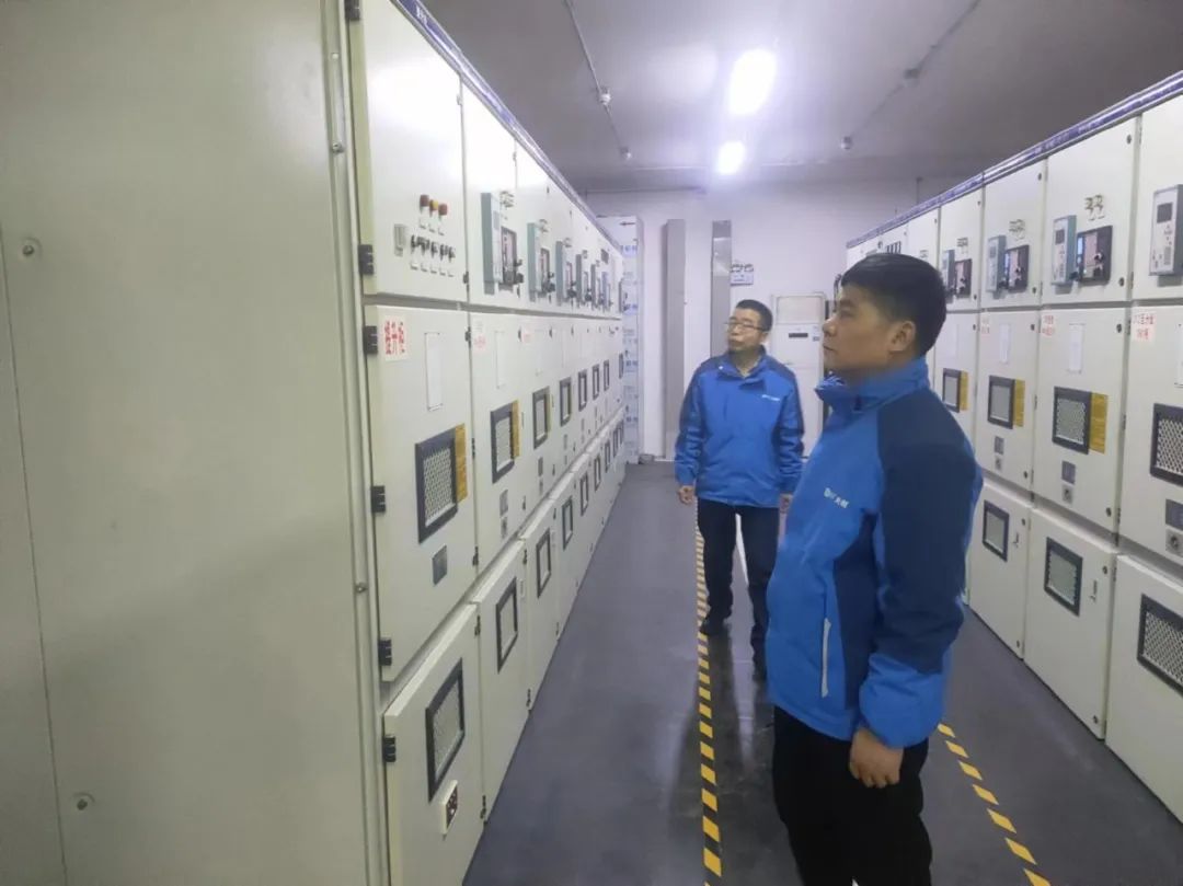 湖南保安服務,墻外高空清洗服務,湖南保利天創(chuàng)物業(yè)發(fā)展有限公司