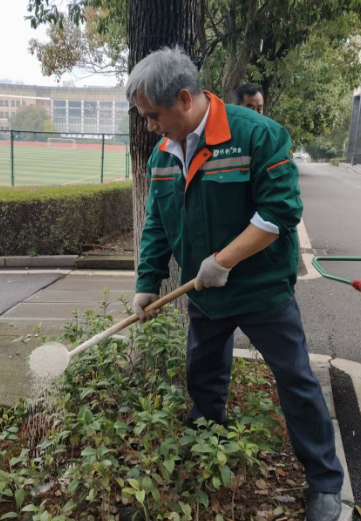 湖南保安服務(wù),墻外高空清洗服務(wù),湖南保利天創(chuàng)物業(yè)發(fā)展有限公司